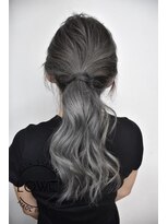 ルーヴェ(LOWE)&nbsp;【LOWE池谷】外国人風バレイヤージュとカジュアルアレンジ！