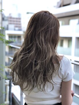 アリエッタ アザブ(ARIETTA AZABU) 【aRietta水口】モテレイヤースタイル/ハイライト/抜け感ロング