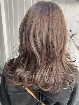 エル(EL by green) [ＡＫＩＫＯ]シアーブラウン×セミウエットウェーブ