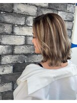 ライズ バイ レボ(RISE by REVO)&nbsp;似合わせカット/アースカラー/デザインカラー/くびれヘア/我孫子