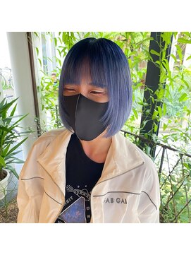 キー(kii) ルーツカラー　x ネイビー　ブリーチカラー　福岡　天神　今泉