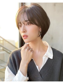 ザシー オモテサンドウ(The C) 大人かわいい小顔ショートボブショートヘア20代30代40代表参道