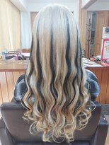 エクステンション クーチャー(Extention Cu'cha) エクステ ハイトーンに黒メッシュ