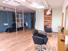 ラグナヘアー(Laguna Hair)の雰囲気（アットホームな店内でおくつろぎください。）
