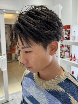 オーシャントーキョー 仙台(OCEAN TOKYO) フェザーパーマメンズマッシュセンターパートショート黒髪