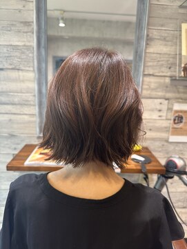 エスト(est) アーモンドブラウン//ボブ//艶カラー//髪質改善