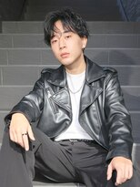 エムスラッシュ アヴェダ 自由が丘(M.SLASH AVEDA)&nbsp;センターパート/黒髪/くせ毛風/ニュアンスデザイン/自由が丘