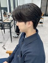 ネオリーブ クーロ メゾン 横浜(Neolive curro Maison)&nbsp;韓国マッシュ　フェザーショート　カルマ風毛流れパーマ[メンズ]