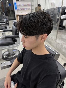 ロンド ローガン 名駅(Lond LOGAN) 名古屋メンズパーマ　ツイストスパイラル　波巻きスパイラル眉毛