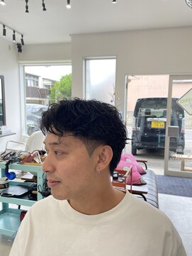 キューカンバー(CUCUMBER) メンズ【シャドウパーマ】