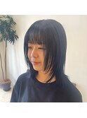 ミディアムレイヤースタイル