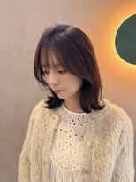 コロレ(COLORE)&nbsp;くびれミディアムレイヤー 顔まわりカット