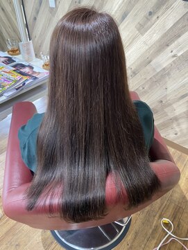 ルネッサンスヘアー ラファエロ(RAFFAELLO) ピンクグレージュ 明るい白髪染め炭酸泉で頭皮と髪を優しくケア