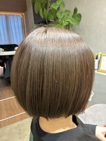 レグ(legg.) 透明感ミニボブ