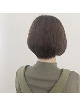 ハロウ 丸みショート