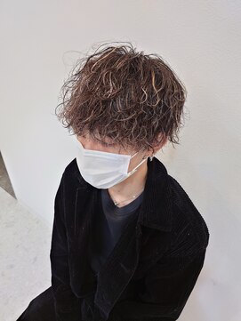 パシフィックダズールコパン(Pacific Dazzle copain) 神戸メンズツイストスパイラル　波巻き　シークレットパーマ