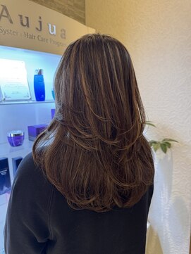 ヘアーシー(HAIR C,) お洒落女子必見。ハイライトレイヤー