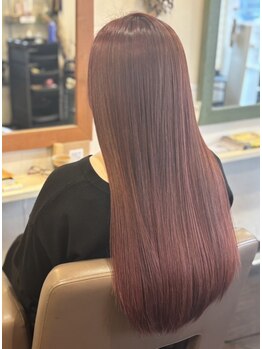 ミュウ(Private hair salon Miu)の写真/ダメージレスなトリートメント配合の“美ストレート”で自然な仕上がりに*木の温もりに包まれた癒しの空間*