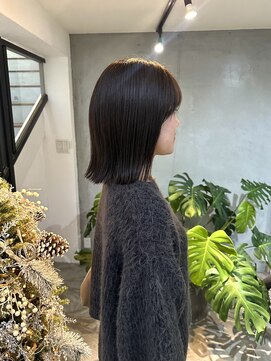 オリーブブラウン