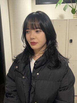 エイチ(H) 50代ハンサムショートショートバレイヤージュクラゲヘアパーマ