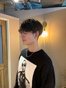 ミリ 北千住(millit) メンズカット/スパイラルパーマ