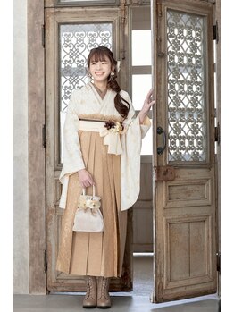 貸衣裳店ツルの写真/袴180枚・着物170枚！地域最大級の品揃えで、学生さんの特別な日を華やかに彩ります☆