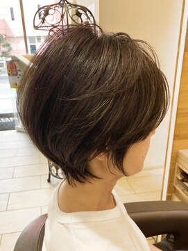 プログレス 東久留米店(PROGRESS) ショートヘア/レイヤーカット/白髪染め/縮毛矯正/東久留米