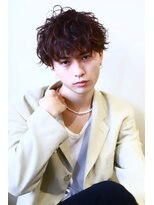 クシュ 所沢西口エミテラス前店(kusyu...)&nbsp;サーフカールパーマクロップフェードポンパ韓国風コンマヘア