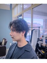 イコール(equal) ツイストスパイラルセンターパートウルフ