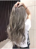 スモーキー グレージュ