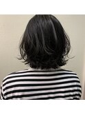 ダークグレー