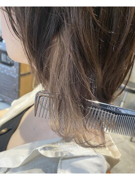 インス(ensue) 京都◇くすみカラーイヤリングカラー♪外ハネ×ネオウルフ◇中島