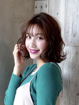 リバティ 吉祥寺(Liberty) ☆ゆるっとくびれロブ　艶ブラウン☆[吉祥寺] [髪質改善]