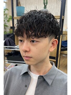 ナンバー デセオ 吉祥寺(N° deseo) 爽やかツーブロック刈り上げ束感アップバング