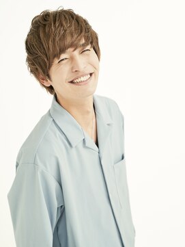 オンク 新宿(onk) 黒髪/グレーベージュ/レイヤーロング/前髪パーマ[新宿駅]