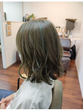 ヘアサロンシルク(Hair Salon Silk) グリーンハイライトカラー