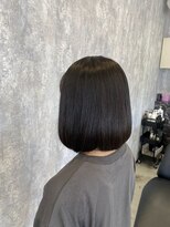 イーラ(E-LA)&nbsp;前下がりボブ