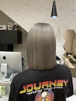 レガシーヘアーデザイン(Legacy hair design)&nbsp;【Taku】透明感シルバーカラー♪　天神/今泉