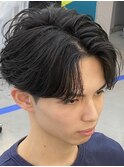 フェザーパーマ刈り上げセンターパートブルーブラックメンズ
