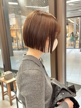 ミィ 表参道(mee.) 似合わせカット ボブヘア 縮毛矯正 ミニボブ 切りっぱなしボブ