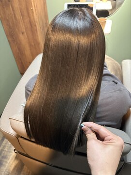 イム 博多 祇園(im) 艶髪アッシュ