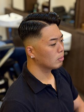 ジェイソン(JASON) ◆バチッと決まる七三スキンフェード◆
