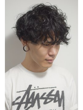 ミエル ヘア 新宿(miel hair) 〈mielhair新宿〉ツイストスパイラル×黒髪マッシュ