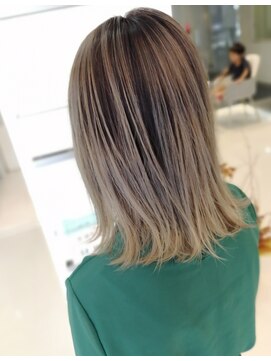 ファイブボックスヘアー 広島(five vox hair) シルバーバレイヤージュ