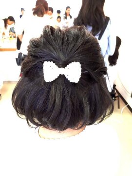 ハナココ 水戸店(hana Coco) お子様ハーフアップ 発表会 お呼ばれ キッズヘア 卒業式 水戸