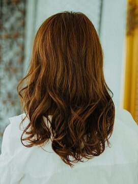 カラーサロンビスカリア 相模原エリア 淵野辺駅店(Color salon Biscaria) モテロング