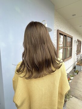 ディーヴァヘアーエズ(DIVA hair Eze) 【kotone】ミディ*ハニーベージュ