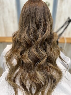 ルヴェール 茜部店(LeVert) ブリーチなし 育てるベージュカラー