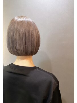 ダム(DaM) ハイトーンボブ