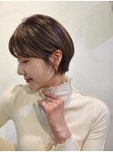 大人ミセスショート×くびれヘア×イルミナベージュ